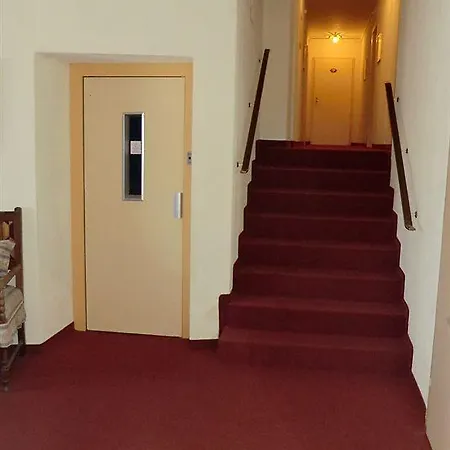 Hotel Simon