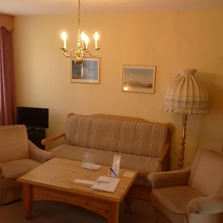 Simon Hotel