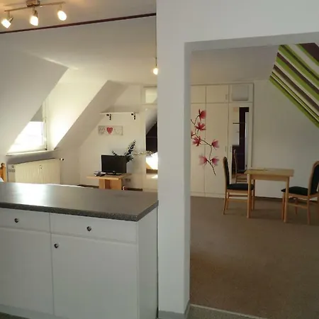 Simon Hotel