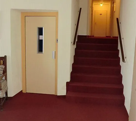 Ξενοδοχείο Simon