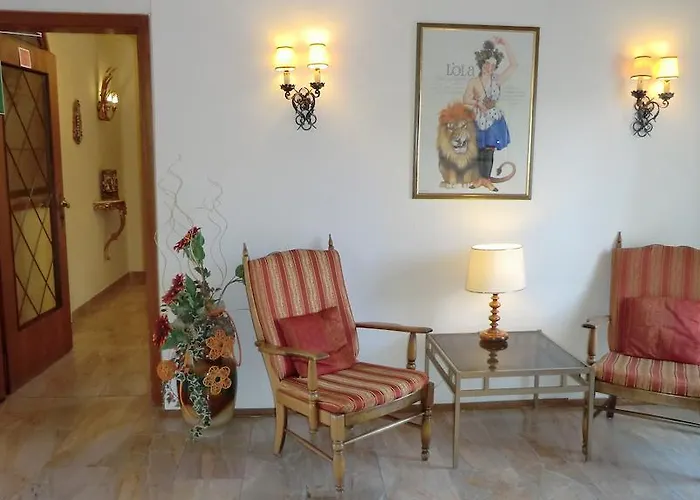 Simon Ξενοδοχείο 3*